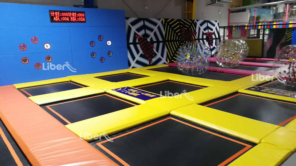 indoor trampoline park-2