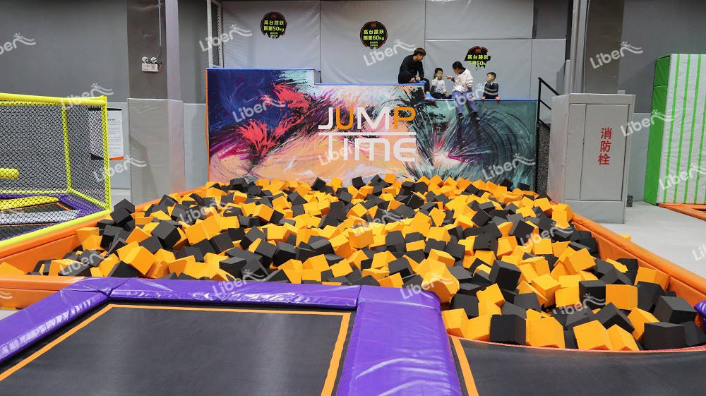 trampoline park-2