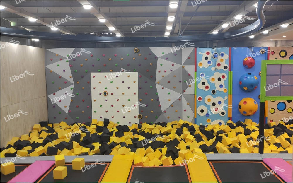 Trampoline Park -2.