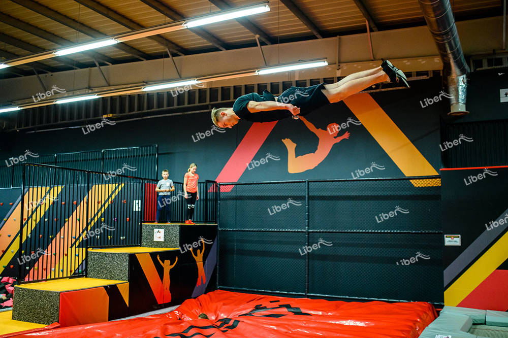 Trampoline Jump Platform