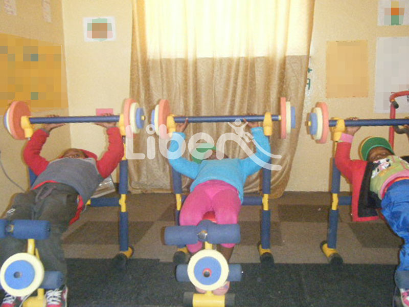 kids weight lifting bench