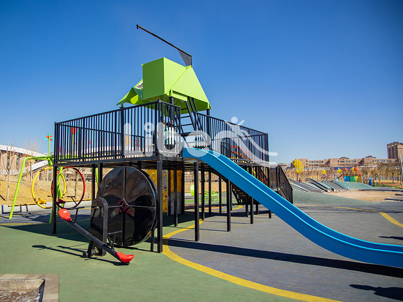 Outdoor Play Equipment