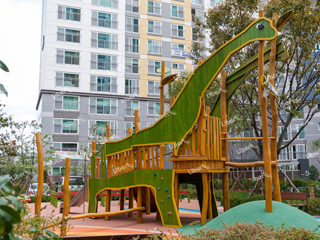 How To Understand The Characteristics Of The Wooden Playground To Choose The Right Play Equipment Manufacturers?